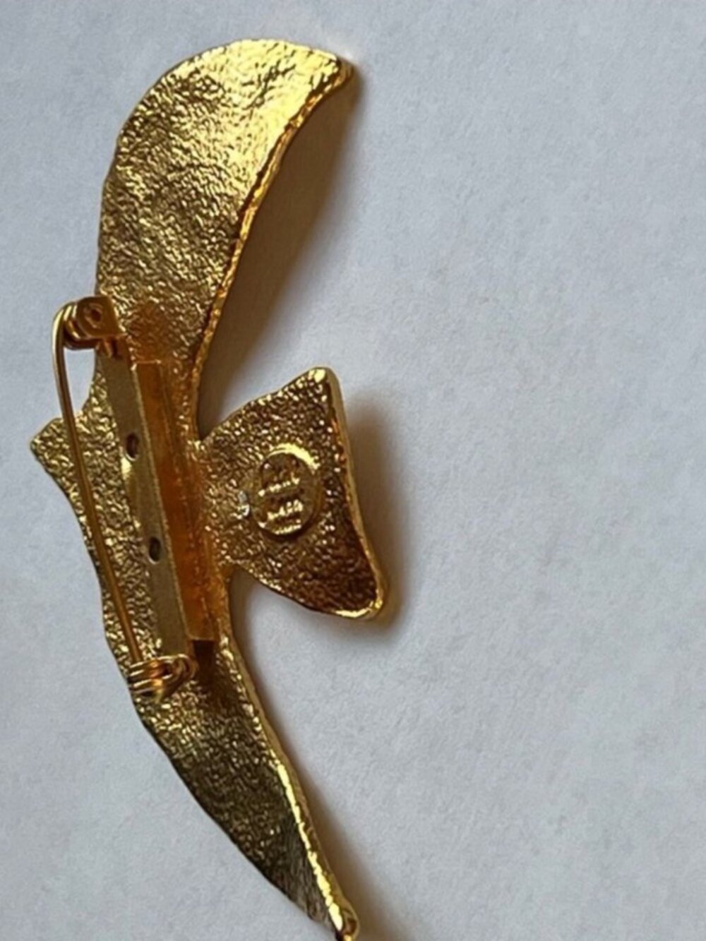 Vintage Brooch Cecile Jeanne Paris Jewelry Gold Pin Dove Art 24K Statement Bird - Picture 13 of 14